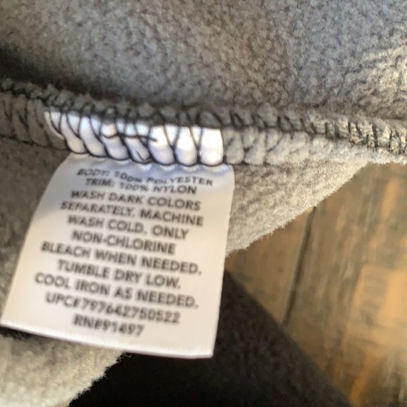 Southern Grit men’s pullover - Picture 6 of 6